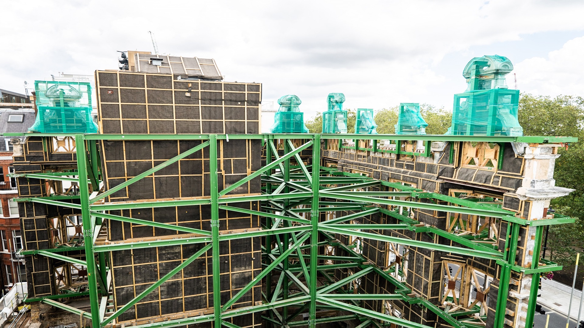 https://www.de-groupcontracting.com/wp-content/uploads/2023/05/circular-economy-cambridge-house-steel_.jpg